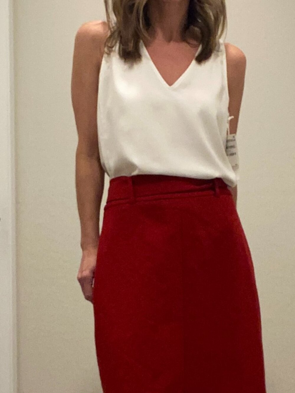 Classic Sleeveless V Neck Blouse White Ivory NWT Size S Workwear Top Nordstrom